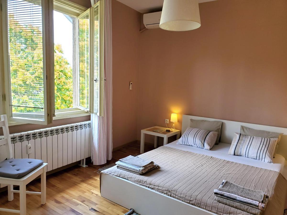 Sunny Central Apartment Σόφια Εξωτερικό φωτογραφία