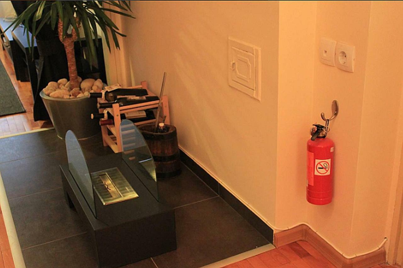 Sunny Central Apartment Σόφια Εξωτερικό φωτογραφία